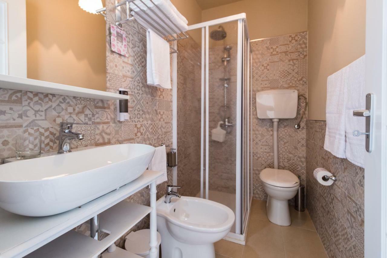 Casa Dolce Casa - Guest House Santo Stefano di Camastra Esterno foto