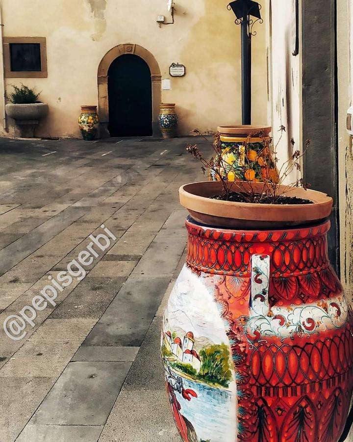 Casa Dolce Casa - Guest House Santo Stefano di Camastra Esterno foto